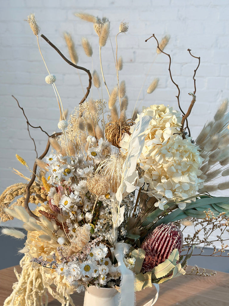 hiddenbotanicsweddings Centerpieces Dried Flowers Top Table Centerpiece - Neutral White & Yellow