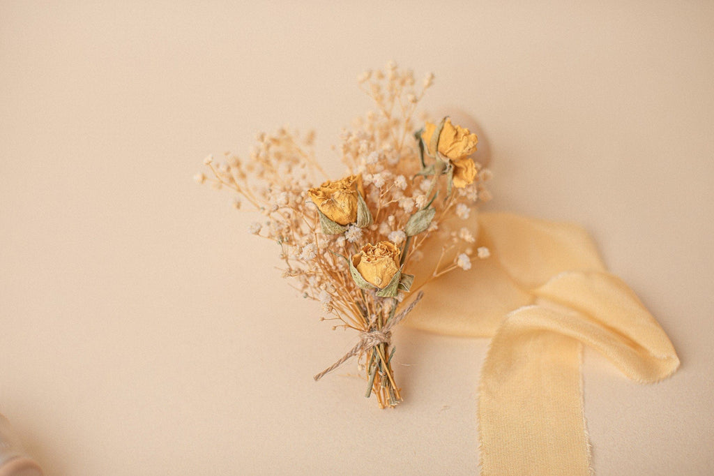 hiddenbotanicsweddings Buttonholes/Boutonnieres Dried Yellow Rose Boutonnieres / Lapel Pin For Men / Groom Pin / Boho Boutonniere / Groom Boutonniere