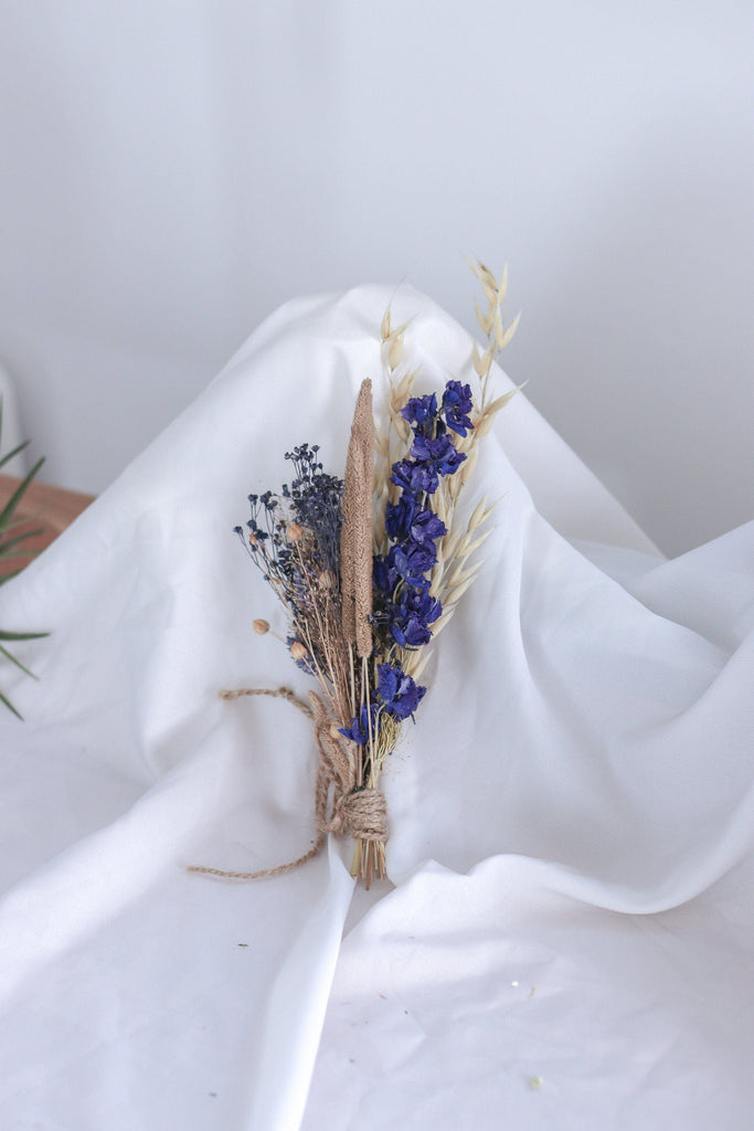 hiddenbotanicsweddings Buttonholes/Boutonnieres Natural Dried Flowers Lapel Pin Boutonniere Fairy Lavender Buttonhole / Boho Boutonnaire