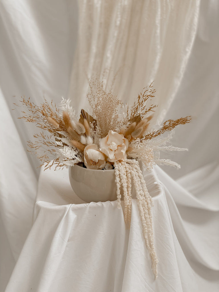 hiddenbotanicsweddings Centerpieces Pampas Grass And Bunny Tails Wedding Decoration Centerpiece / Sola Anemone Flower & Preserved Amaranthus