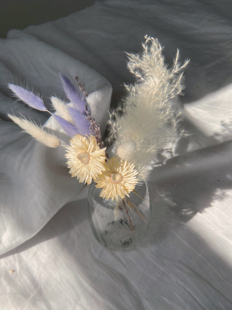 hiddenbotanicsweddings Floral Home Decorations Natural Pastel Lilac Bunny Tails / White Helichrysum Floral Vase Arrangment / White Pampas Grass