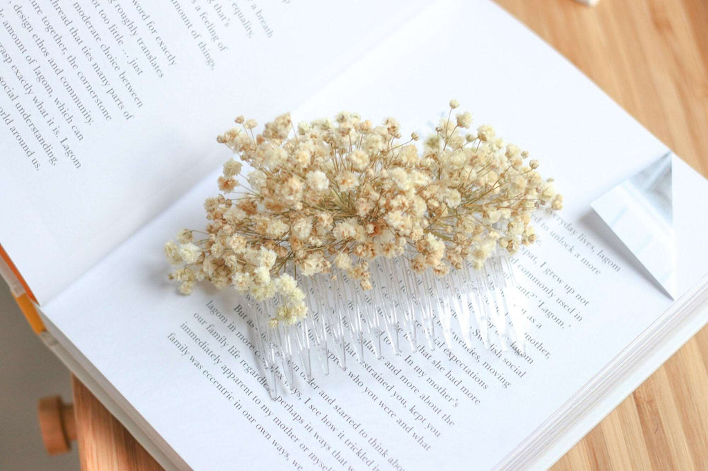 hiddenbotanicsweddings Hair Combs Baby's breath flower comb, hair comb, Baby's Breath hair slides, Gypsophila Bridal Comb, Dried Flowers, Boho weddings