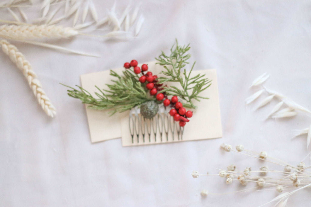 hiddenbotanicsweddings Hair Combs Christmas Wedding Hair Comb / Christmas Party Hair Comb / Pine and Berry Hair Comb