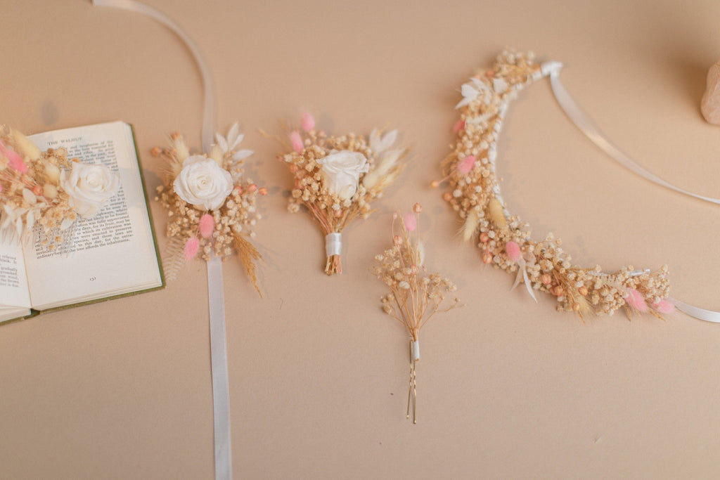 hiddenbotanicsweddings Hair Combs Wildflower Pastel Bridal Comb / Wedding Hair Accessory