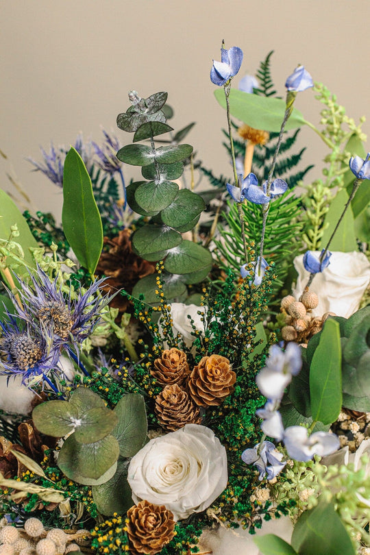 Diamondes & Icicles Bouquet, Pueblo (CO) Winter Floral